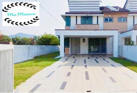 Sri Manjung Ma Maison Homestay Lumut Kültér fotó